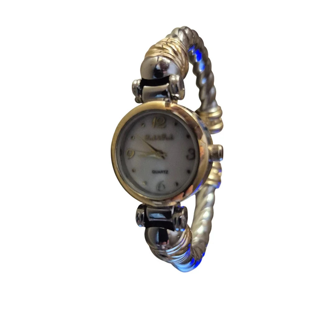 Peck & Peck Cuff watch‎ New Battery BOHO Y2K retro chic Vintage Silver toned